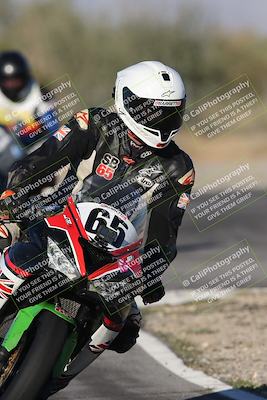 media/Nov-01-2025-CVMA (Sat) [[fc0f7531b8]]/Race 15- Formula 40 MW and LW/